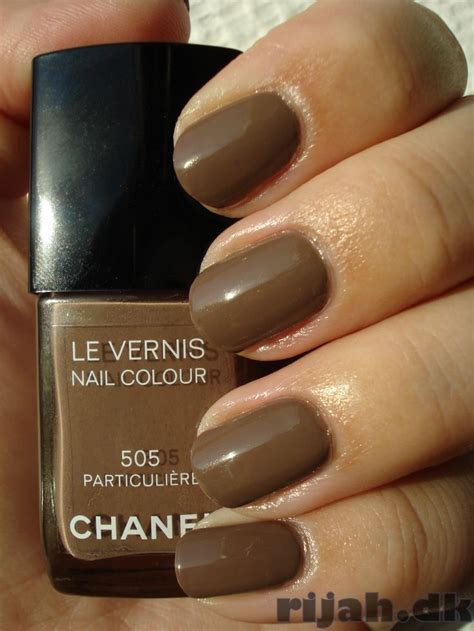 nail art designs chanel|Chanel 505 nail polish.